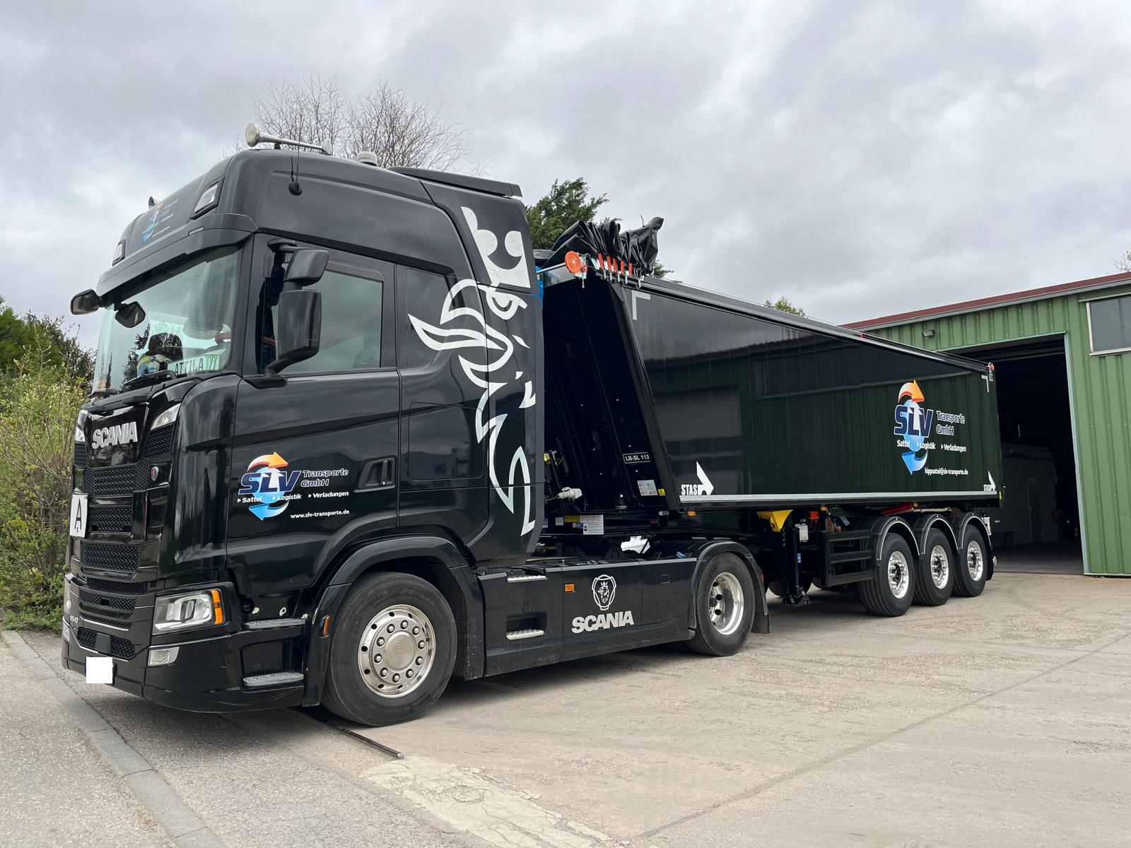 SLV Fernverkehrs-LKW - Professioneller Guetertransport