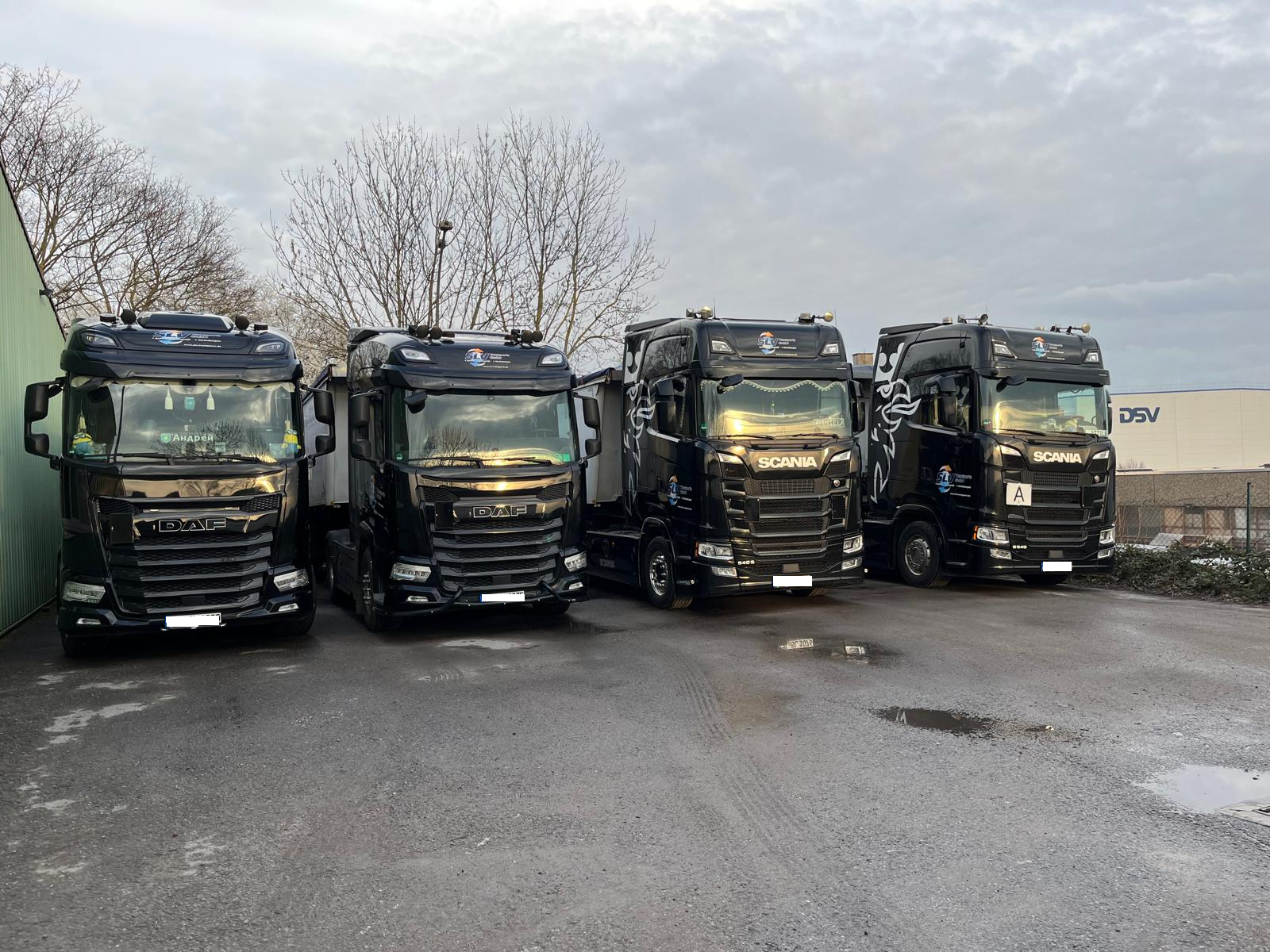 SLV Sattelzug - Leistungsstarkes Nutzfahrzeug fuer Logistik