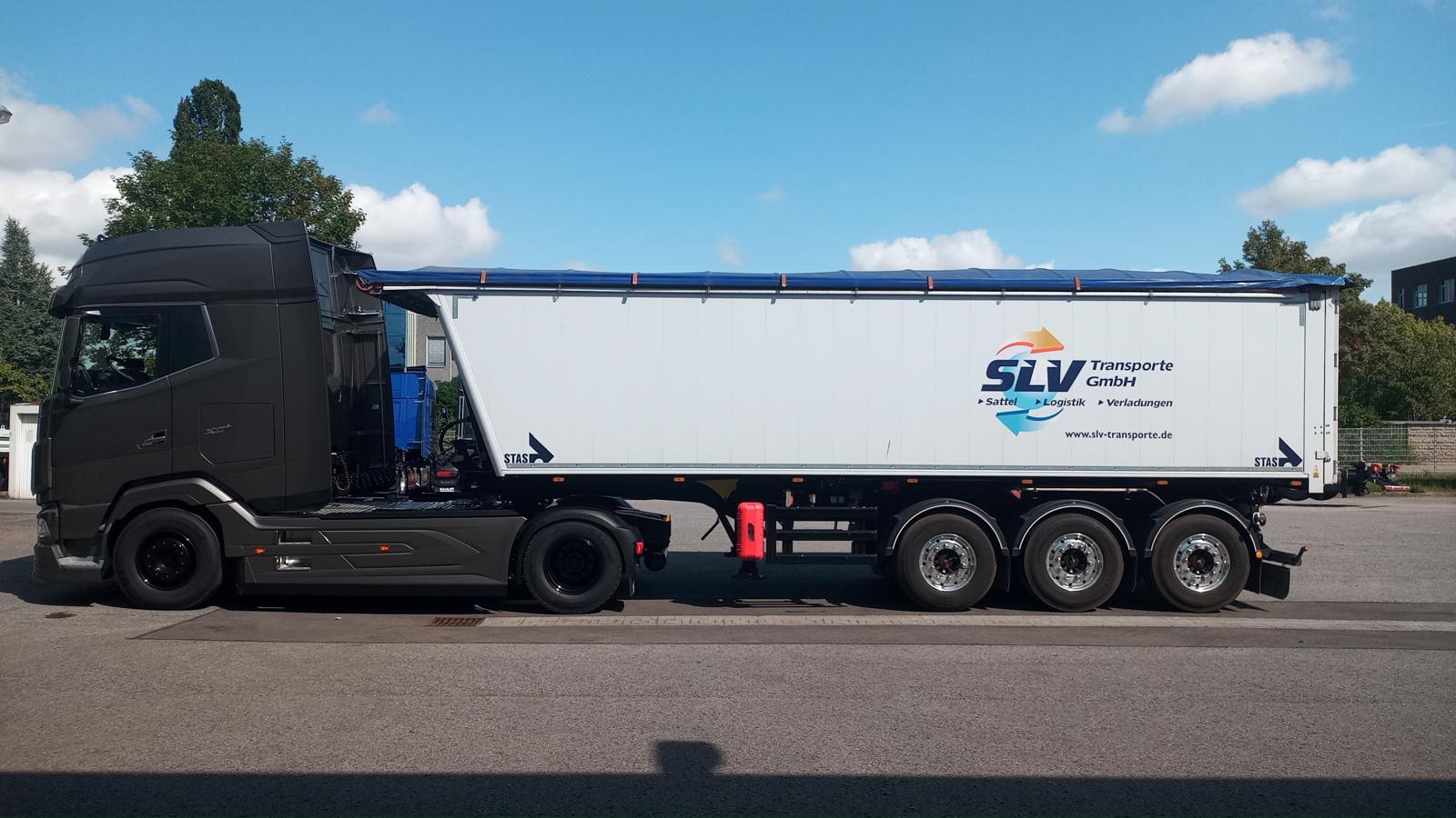 SLV Nutzfahrzeug - Vielseitiger LKW fuer Logistikaufgaben