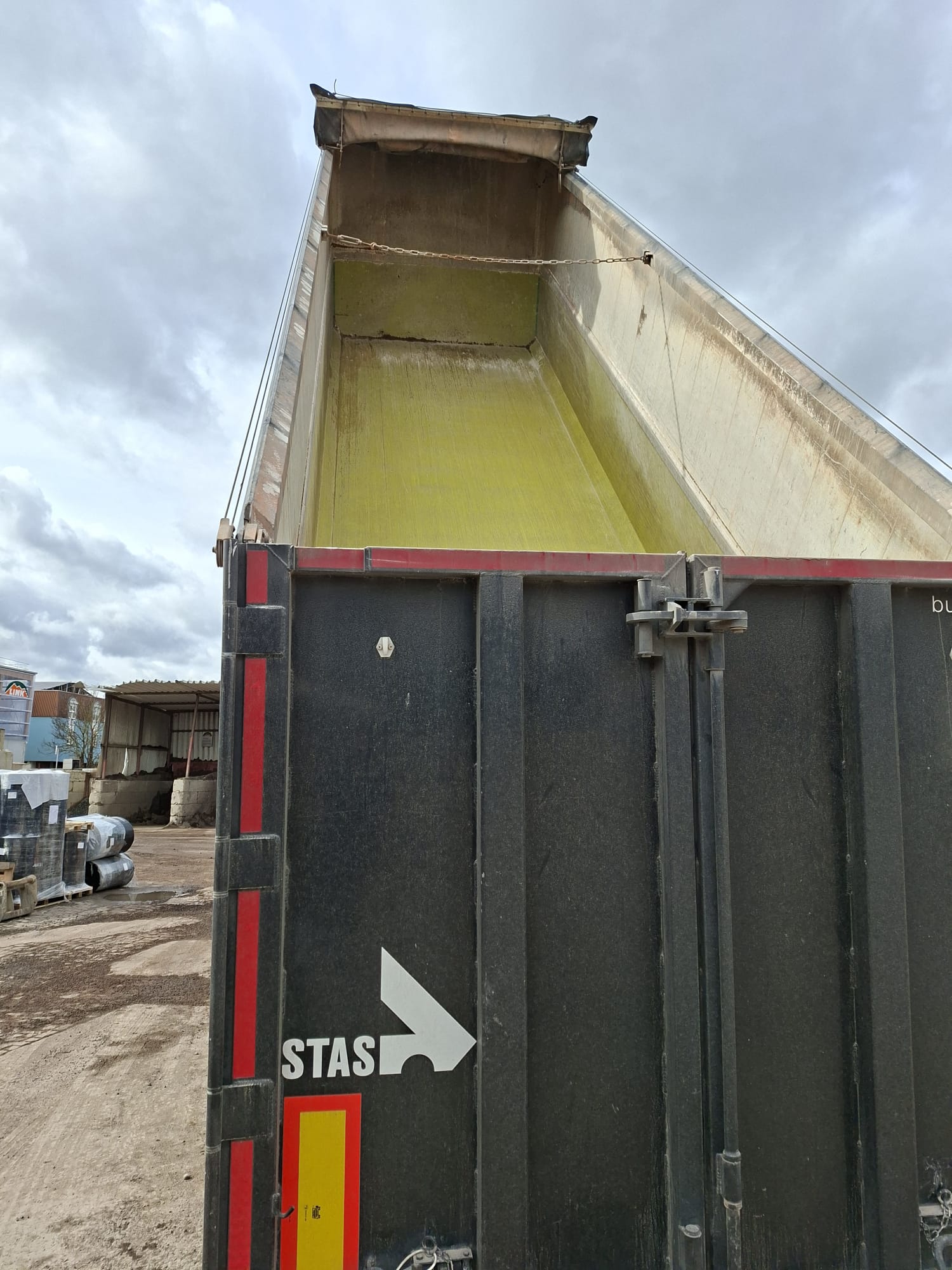 STAS Kippsattel aufgekippt Rueckansicht